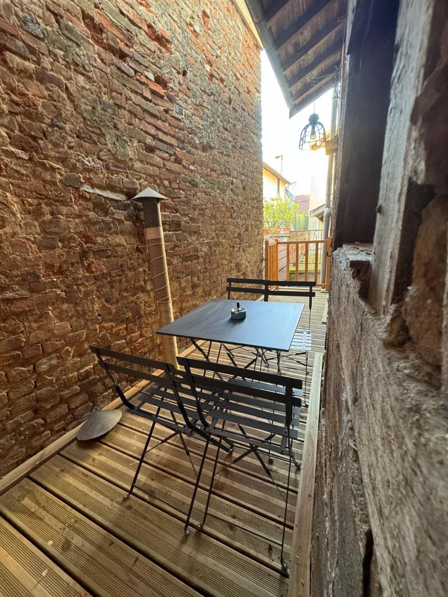 Les Chambres Tonics Montrevel-en-Bresse 外观 照片